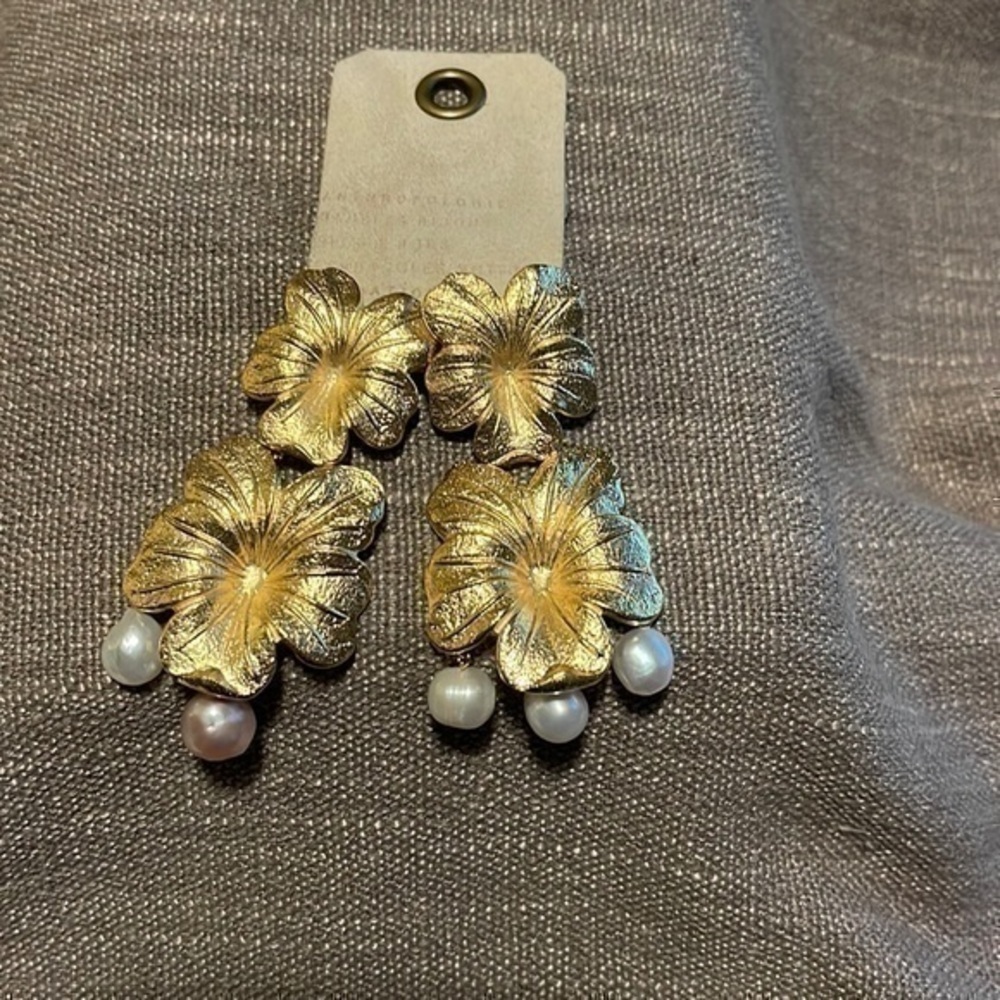 Anthropologie Renaissance Floral Gold Earrings.